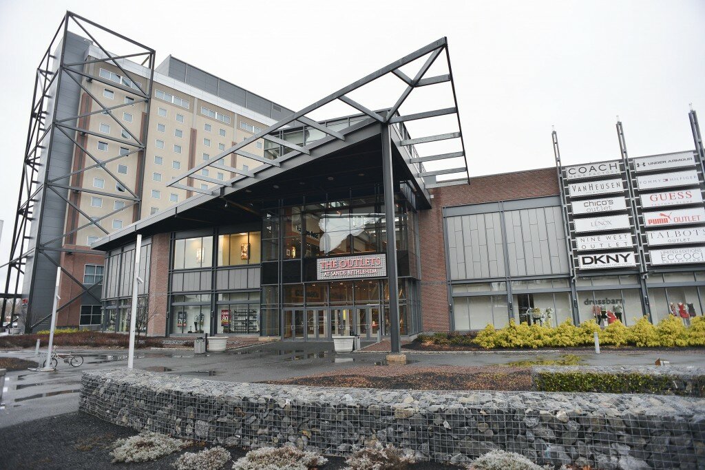 The hotel and outlet mall in Bethlehem built on the former Bethlehem Steel plant. John Rennison, Hamilton Spectator